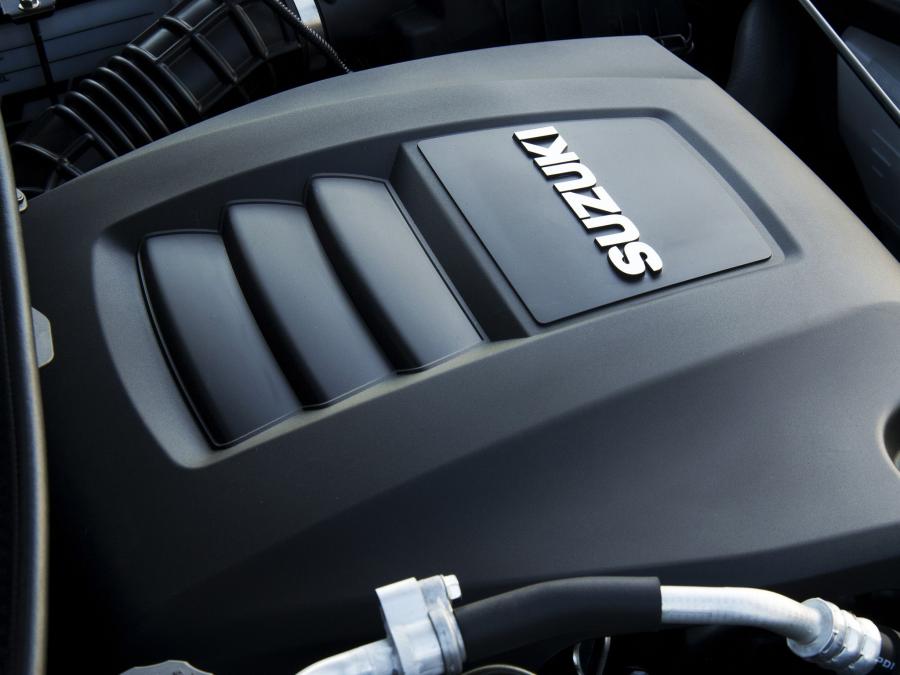  Suzuki Kizashi 2011 года  (ZA) (фото 25 из 30)